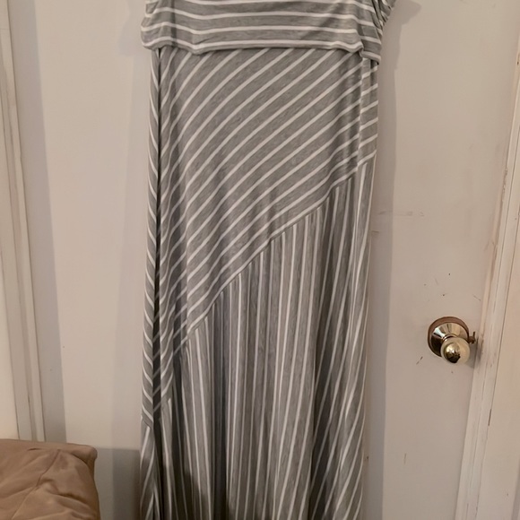🌞 Gray and white striped maxi skirt with asymmetric pattern (long) comfy & soft - Picture 4 of 5